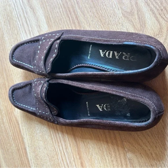 Vintage Prada loafers - Picture 4 of 8